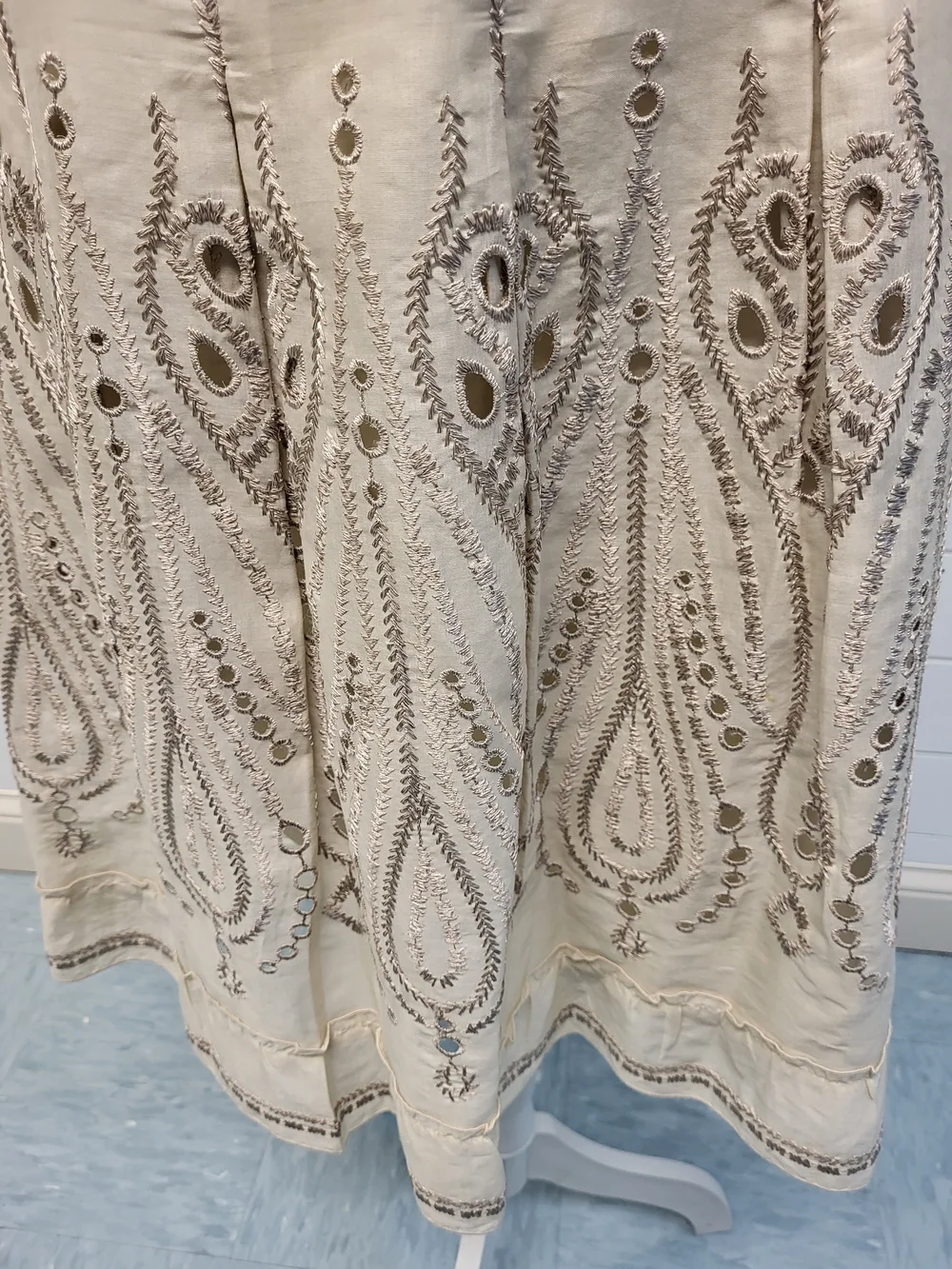 Talbots Bohemian Cream Embroidered Midi Skirt - Picture 8 of 13